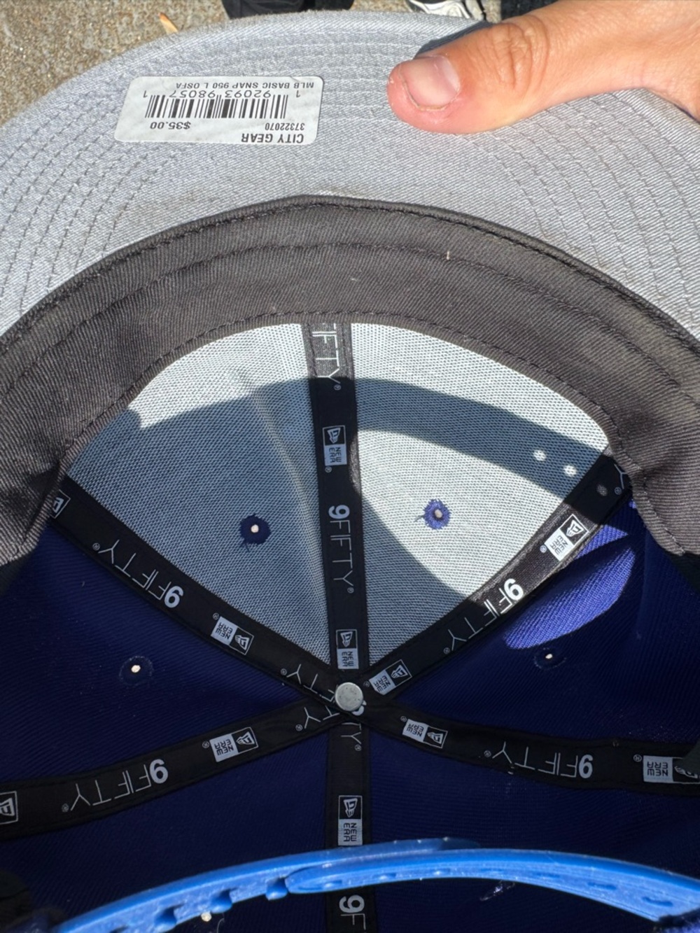 New Era LA Dodgers Royal Blue Snapback Hat with White Logo - Picture 4 of 7
